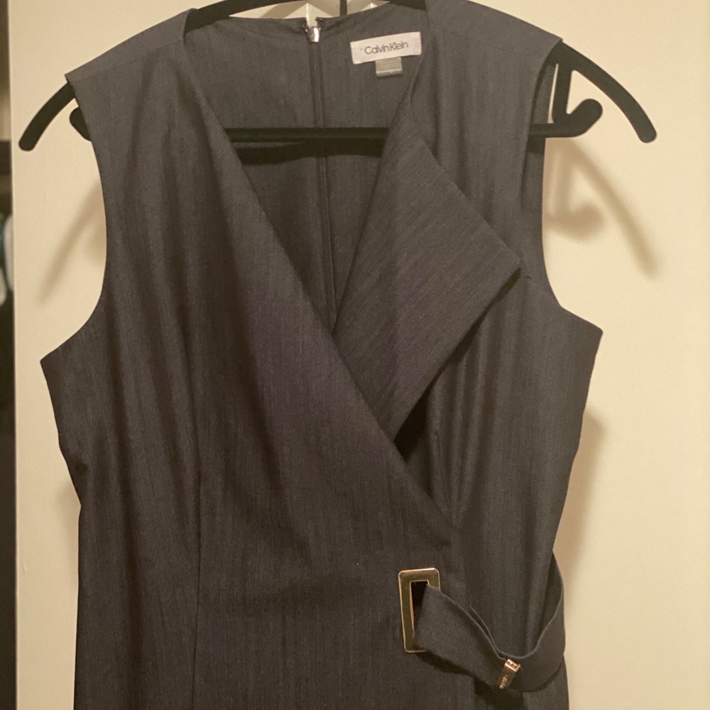 Dress - Picture 3 of 8